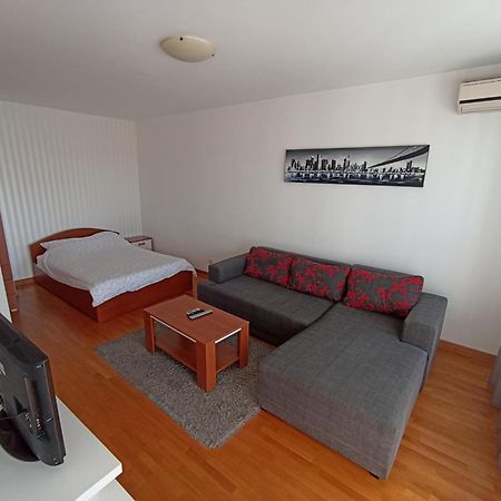 Apartment Tifani Belville Beograd Eksteriør billede